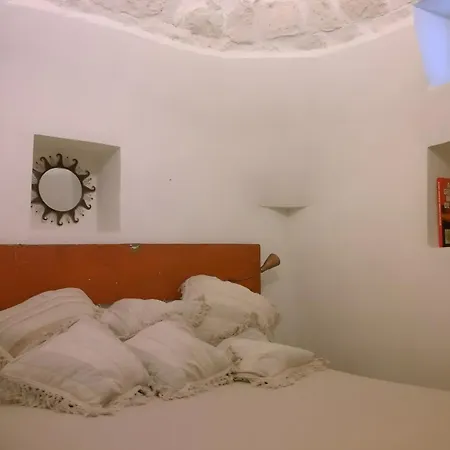 Holiday home Trullo La Giada
